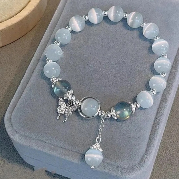 Moonlight Sea Bracelet 🔮 🔮 - Picture 3 of 4